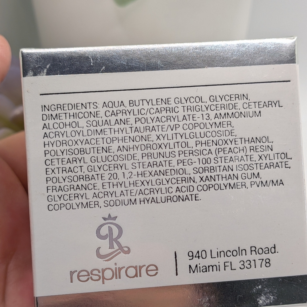 Absolute Face Cream for All Skin Types - Picture 3 of 4